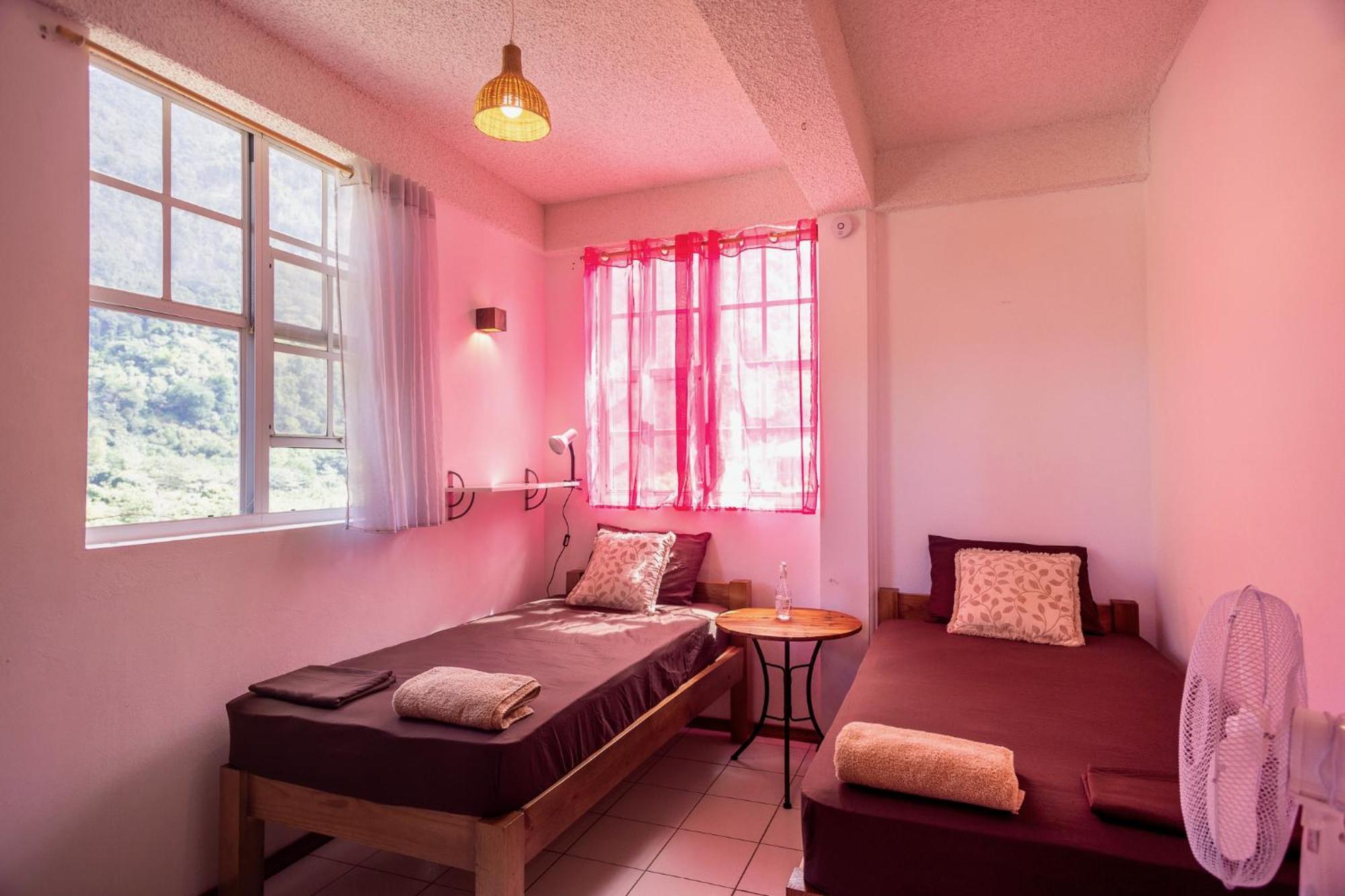 Rosehill Heights Modern 4 Bedroom Vacation Rental Soufriere Dış mekan fotoğraf